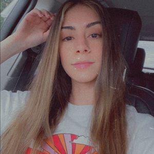 Meet your Posher, Rae